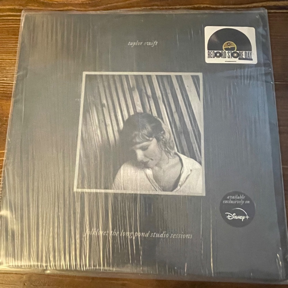 Taylor Swift Folklore: The Long Pond Studio Sessions Double Vinyl LP